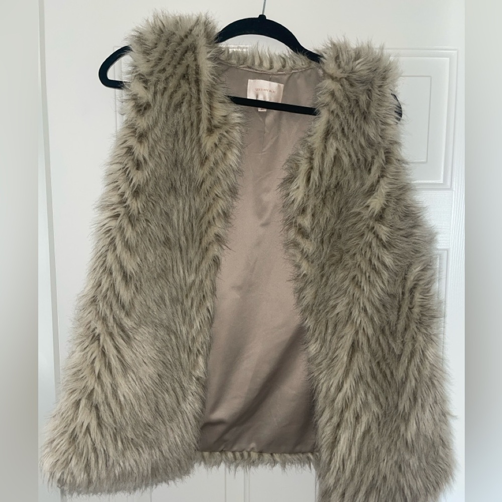 Skies Are Blue Faux Fur Vest